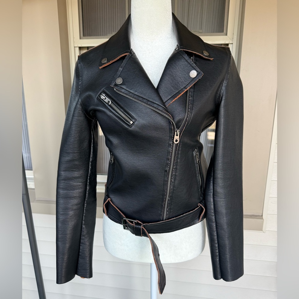 Vigoss, Black Faux Leather, Moto Jacket!
